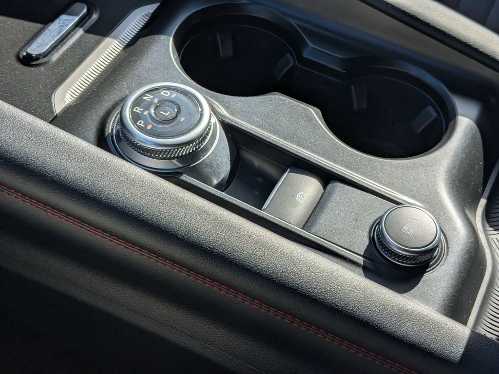 Thumbnail: 2025 Ford Explorer - 24