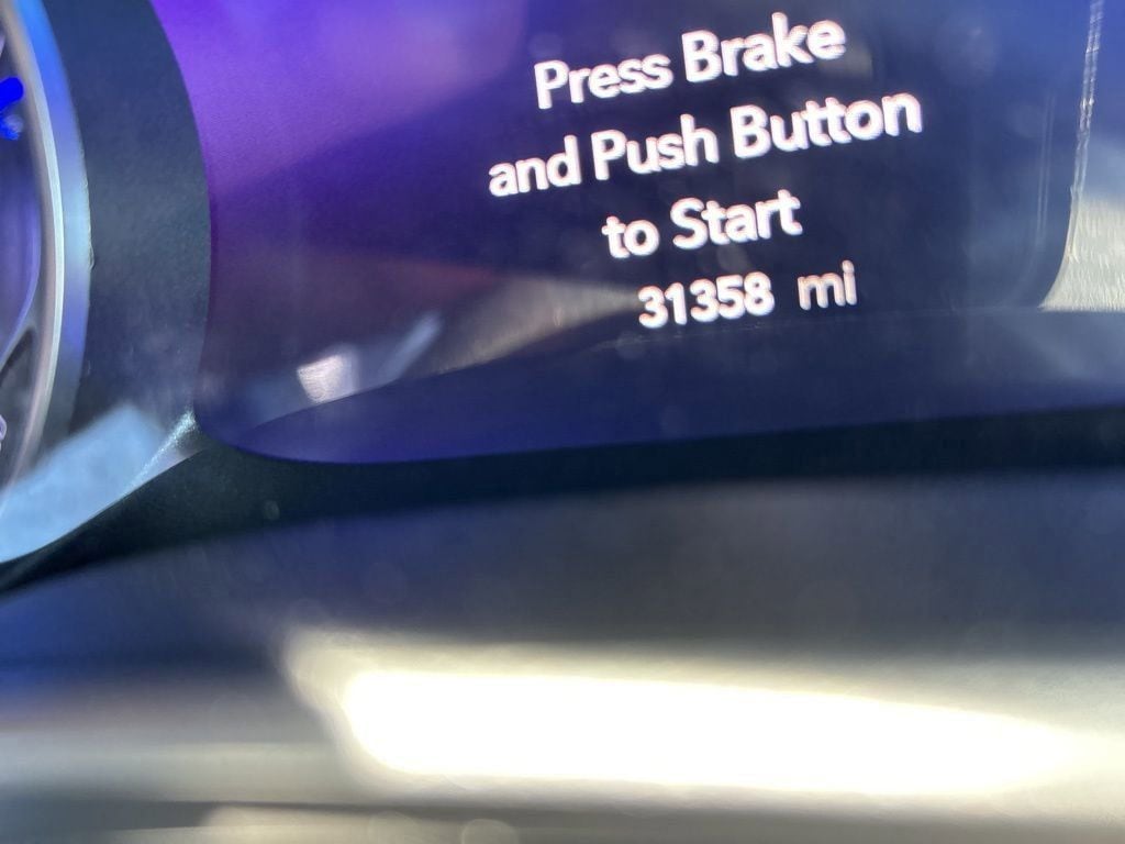 Thumbnail: 2025 Chrysler Pacifica - 9