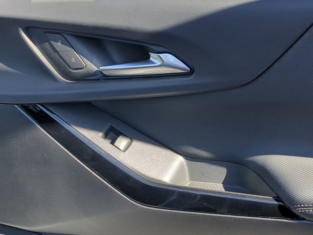 Thumbnail: 2025 Chevrolet Equinox - 35