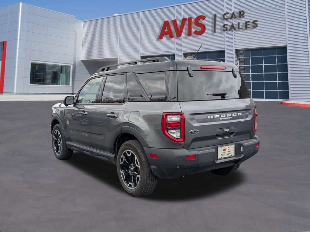 Thumbnail: 2025 Ford Bronco Sport - 9