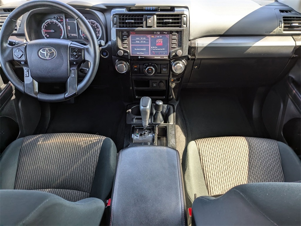 Thumbnail: 2024 Toyota 4Runner - 32