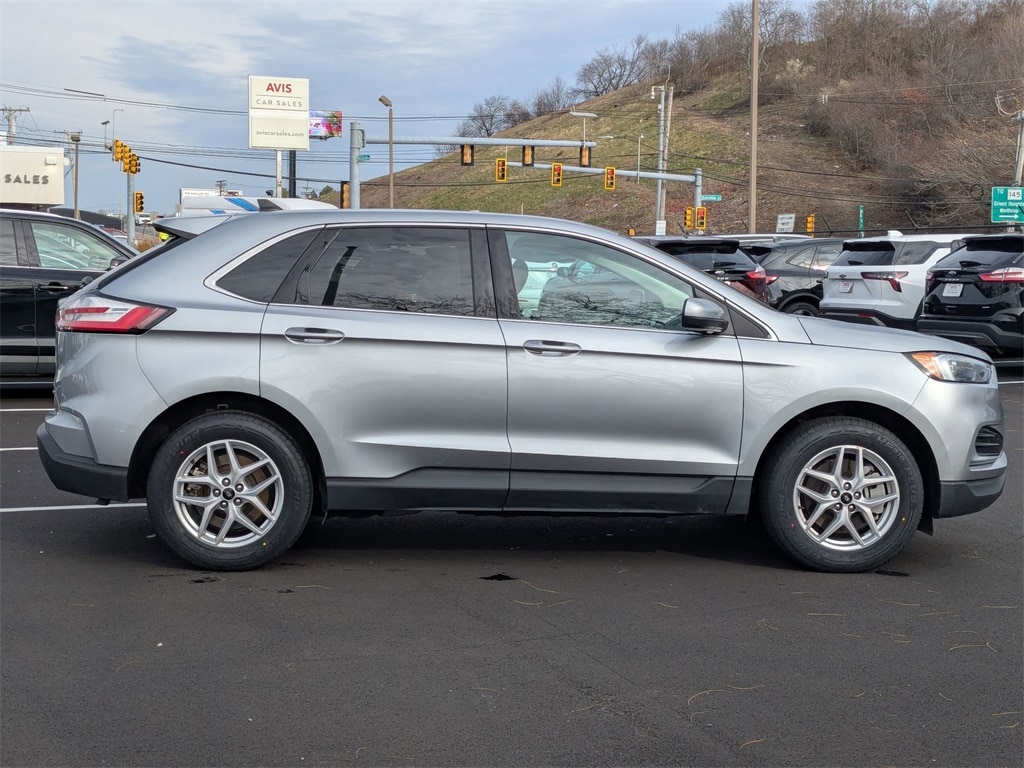 Thumbnail: 2024 Ford Edge - 6