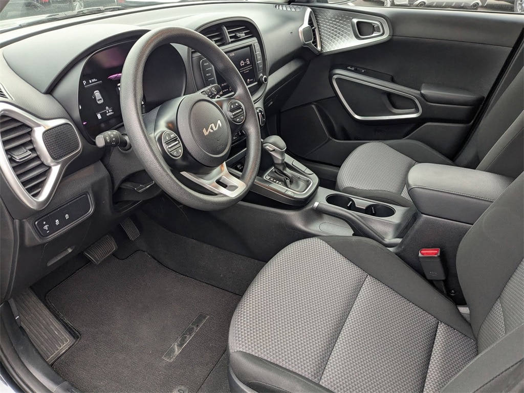 Thumbnail: 2024 Kia Soul - 16