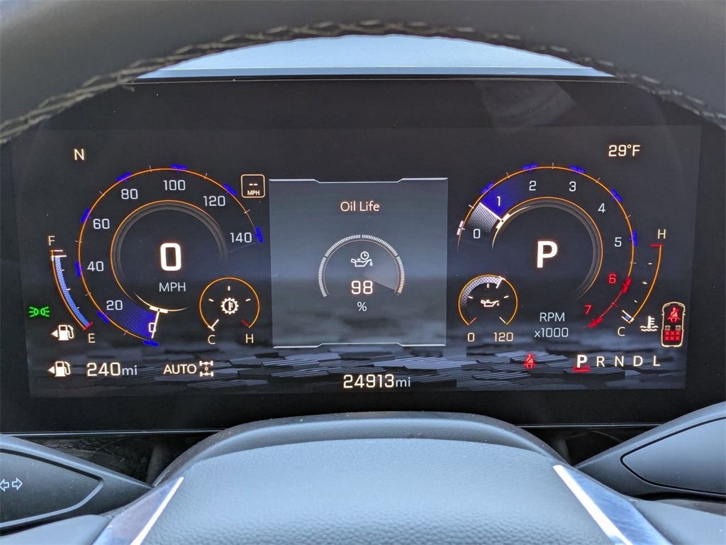 Thumbnail: 2025 Chevrolet Suburban - 21