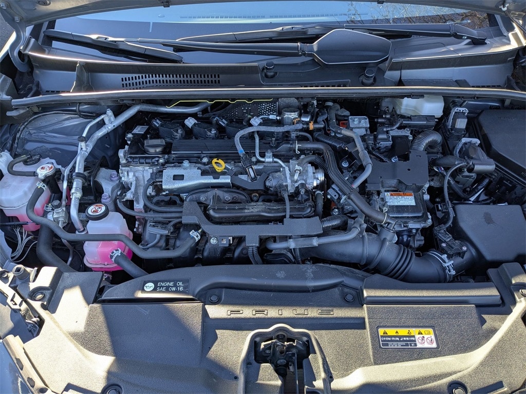 Thumbnail: 2024 Toyota Prius - 36