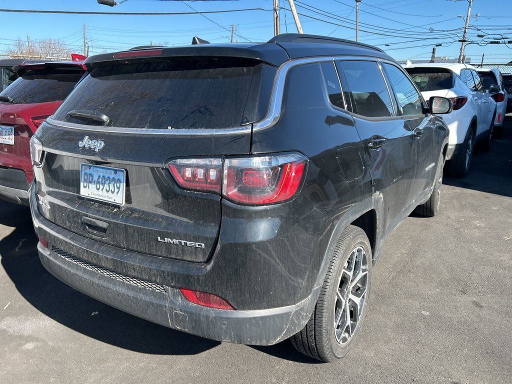 Thumbnail: 2025 Jeep Compass - 3