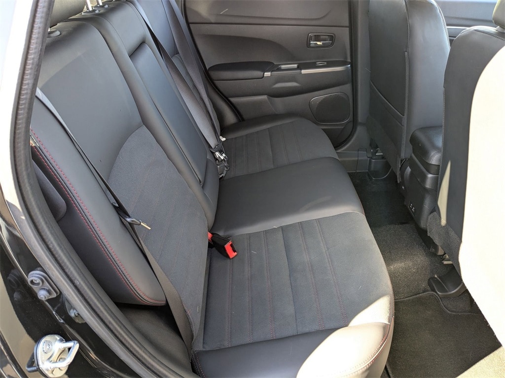 Thumbnail: 2025 Mitsubishi Outlander Sport - 35