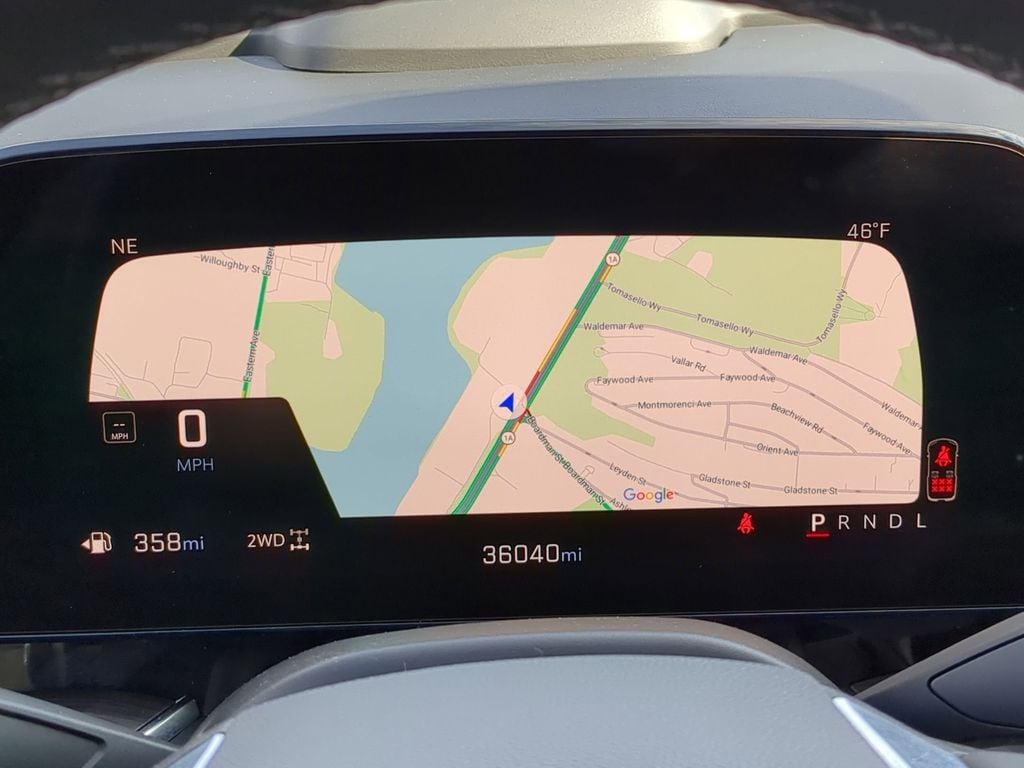 Thumbnail: 2025 Chevrolet Suburban - 16