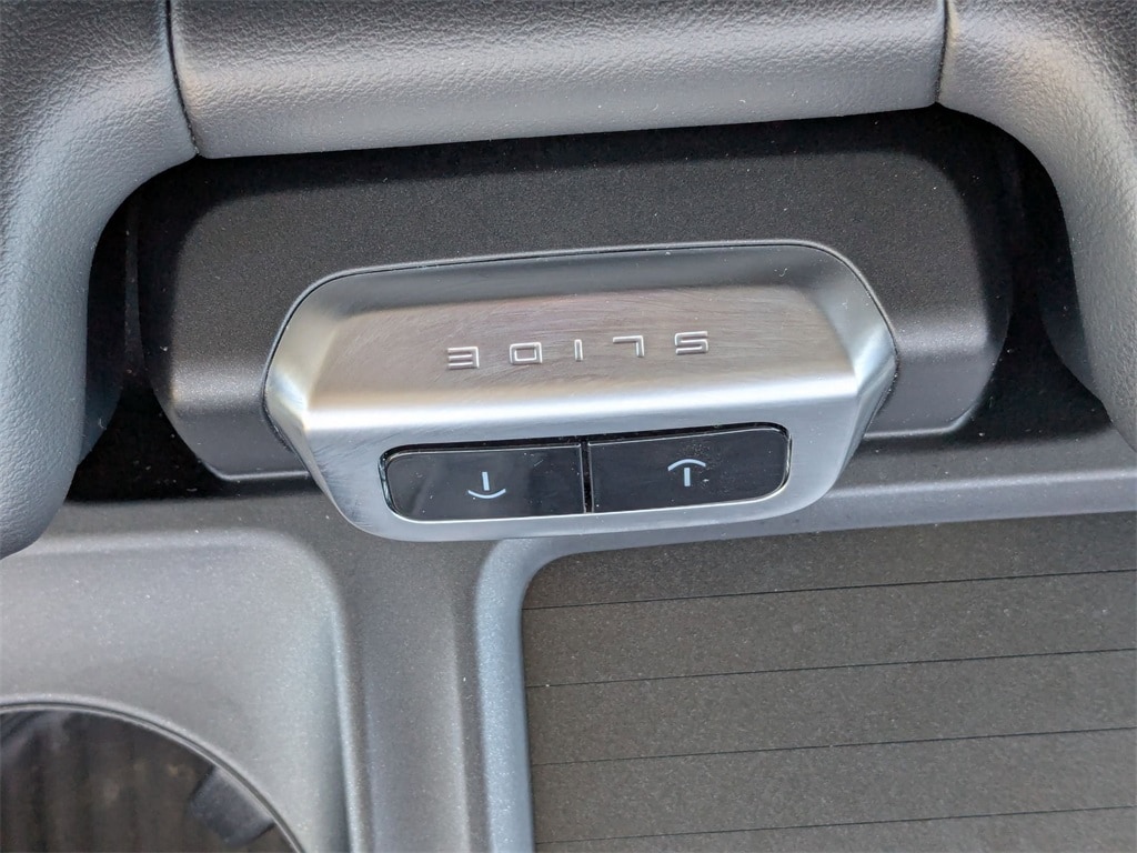 Thumbnail: 2025 Ford Expedition MAX - 34