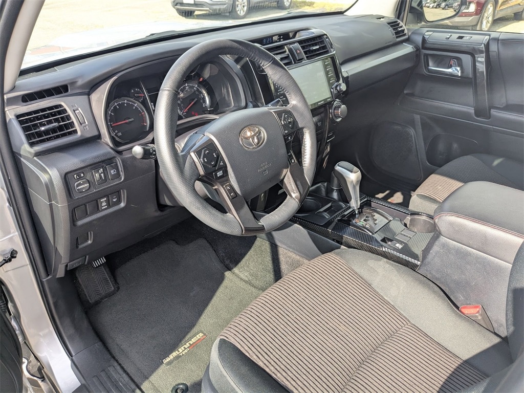 Thumbnail: 2024 Toyota 4Runner - 14