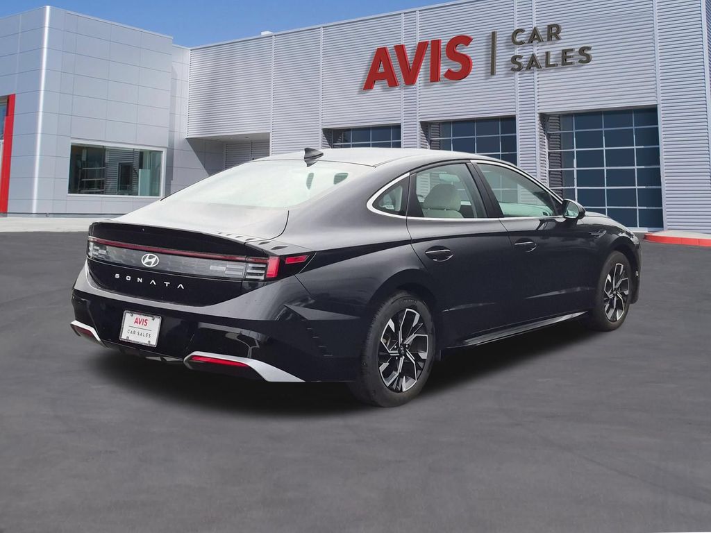 2025 Hyundai Sonata SEL - Photo 6