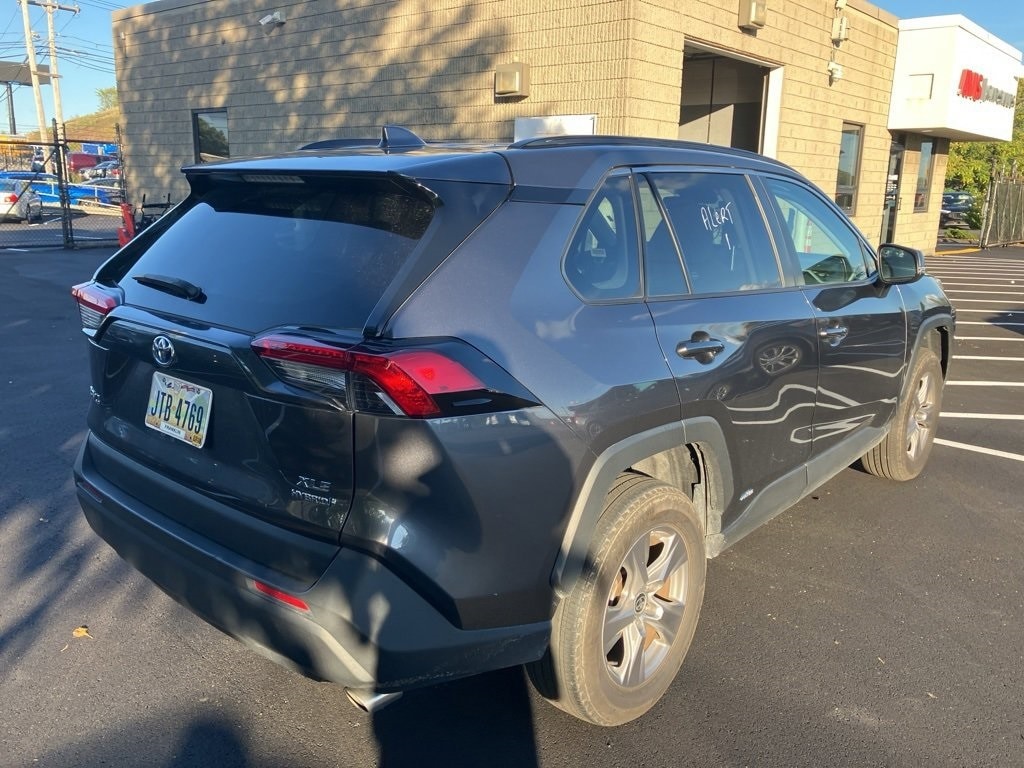 Thumbnail: 2024 Toyota RAV4 - 3
