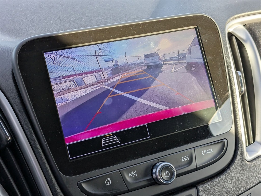 Thumbnail: 2024 Chevrolet Malibu - 25