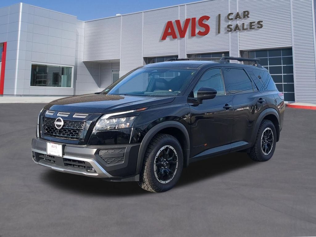 Thumbnail: 2025 Nissan Pathfinder - 1