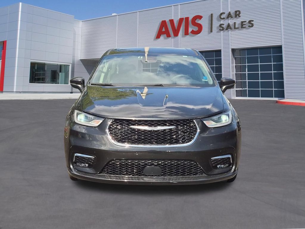 Thumbnail: 2023 Chrysler Pacifica - 2