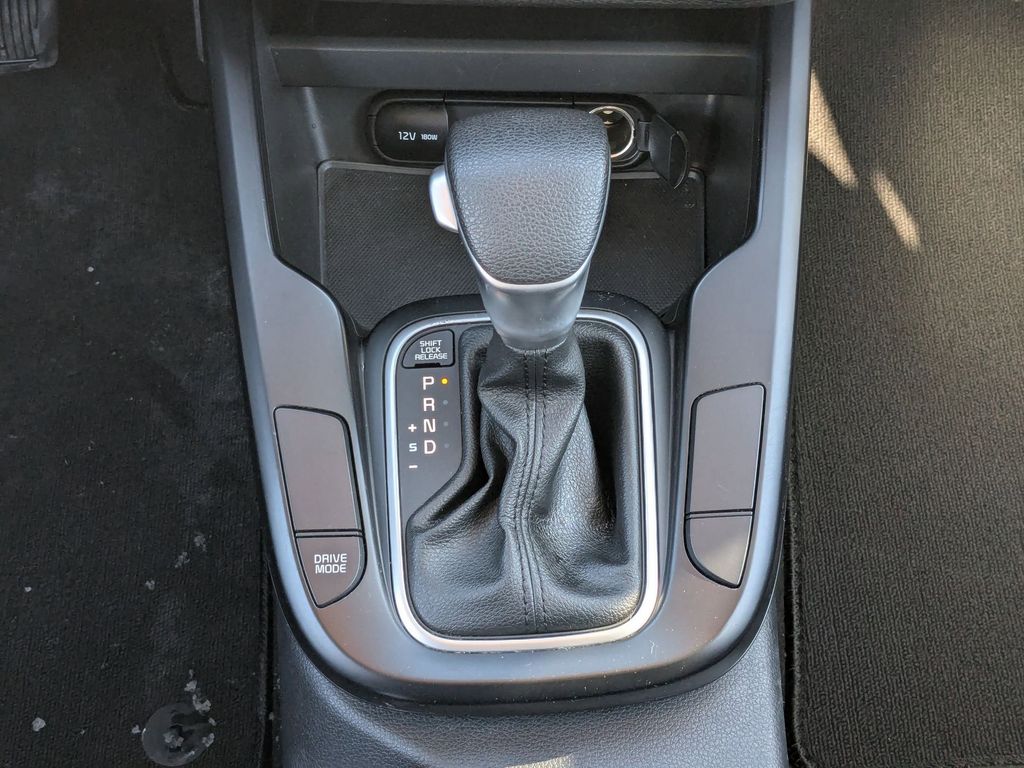 Thumbnail: 2024 Kia Soul - 25