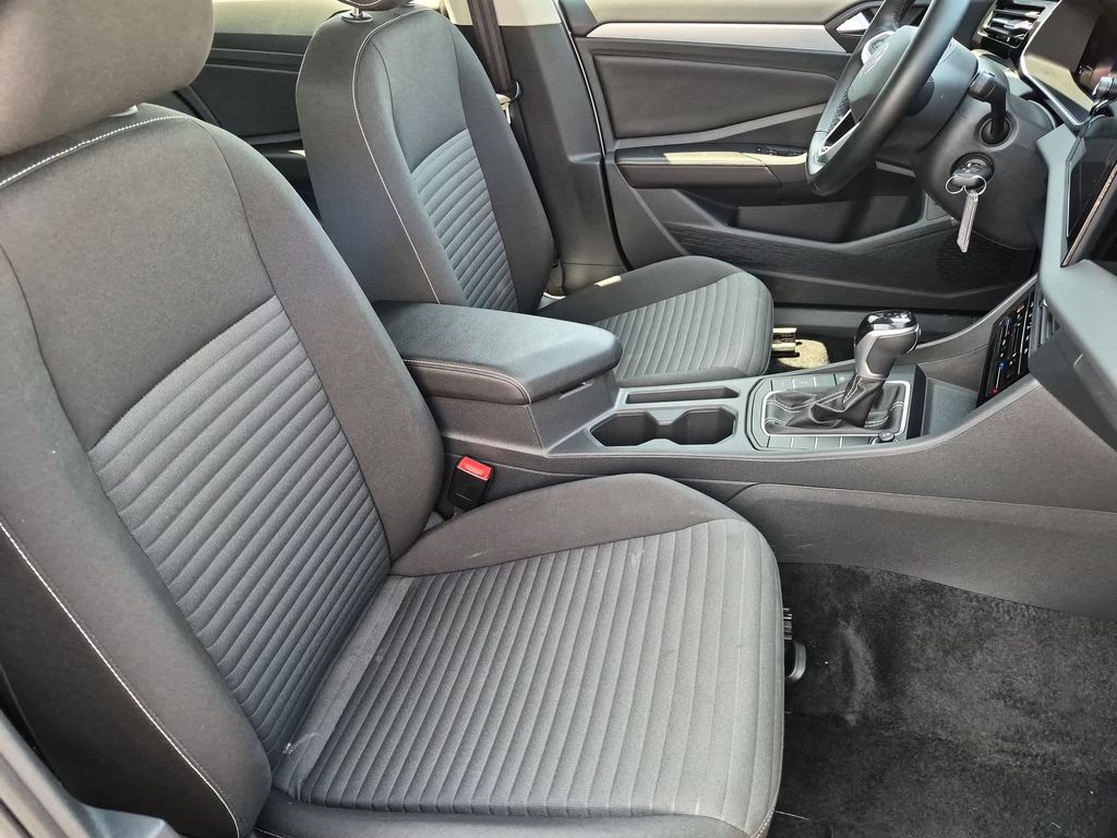 2025 Volkswagen Jetta S - Photo 30