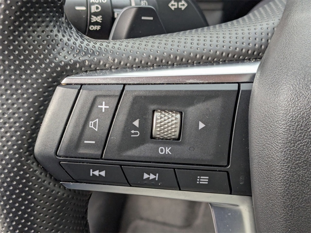 Thumbnail: 2024 Mitsubishi Outlander - 22