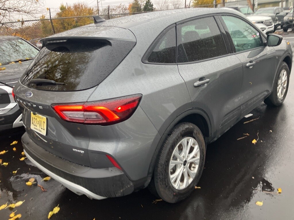 2025 Ford Escape Active photo 3