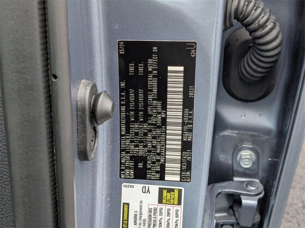 Thumbnail: 2024 Toyota Corolla Cross - 40