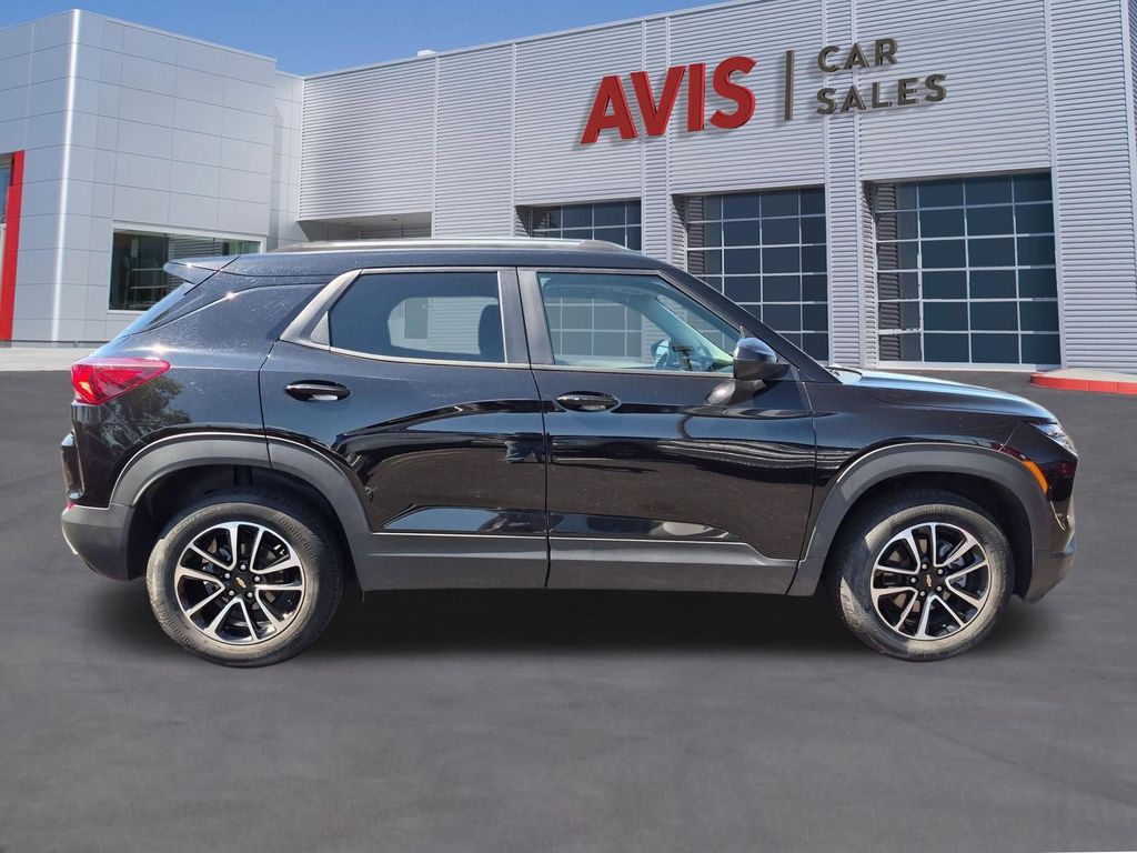 Thumbnail: 2025 Chevrolet TrailBlazer - 5