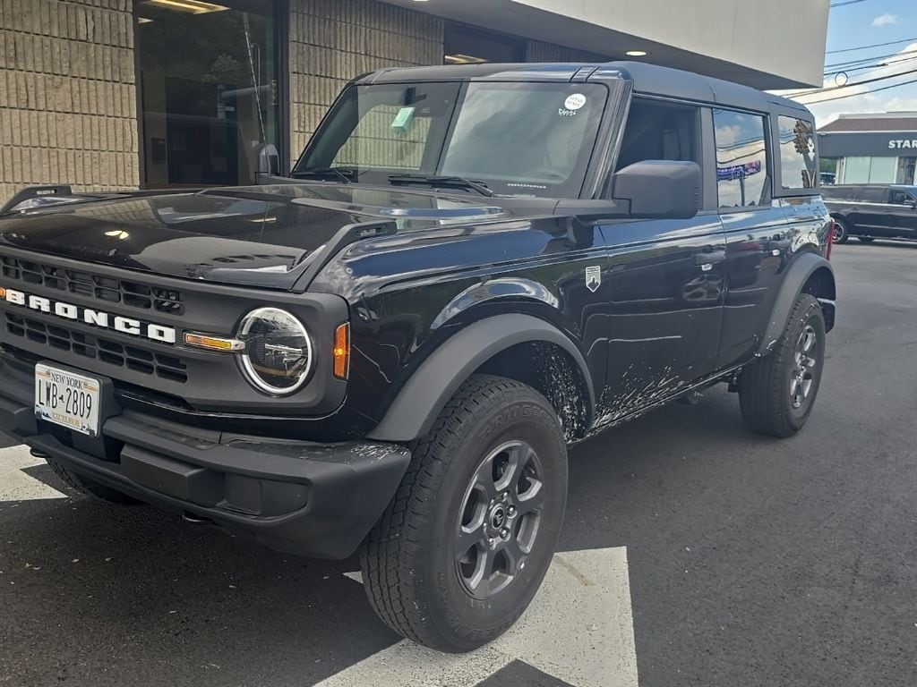 2025 Ford Bronco's photo