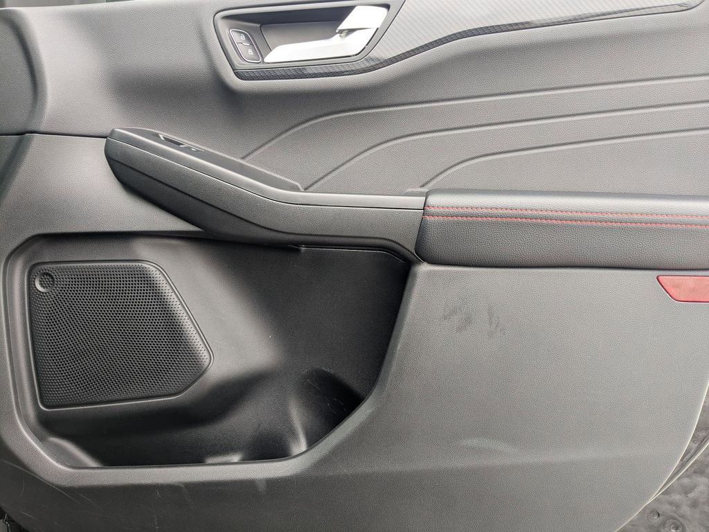 Thumbnail: 2025 Ford Escape - 34