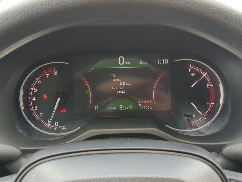 Thumbnail: 2024 Toyota RAV4 - 16