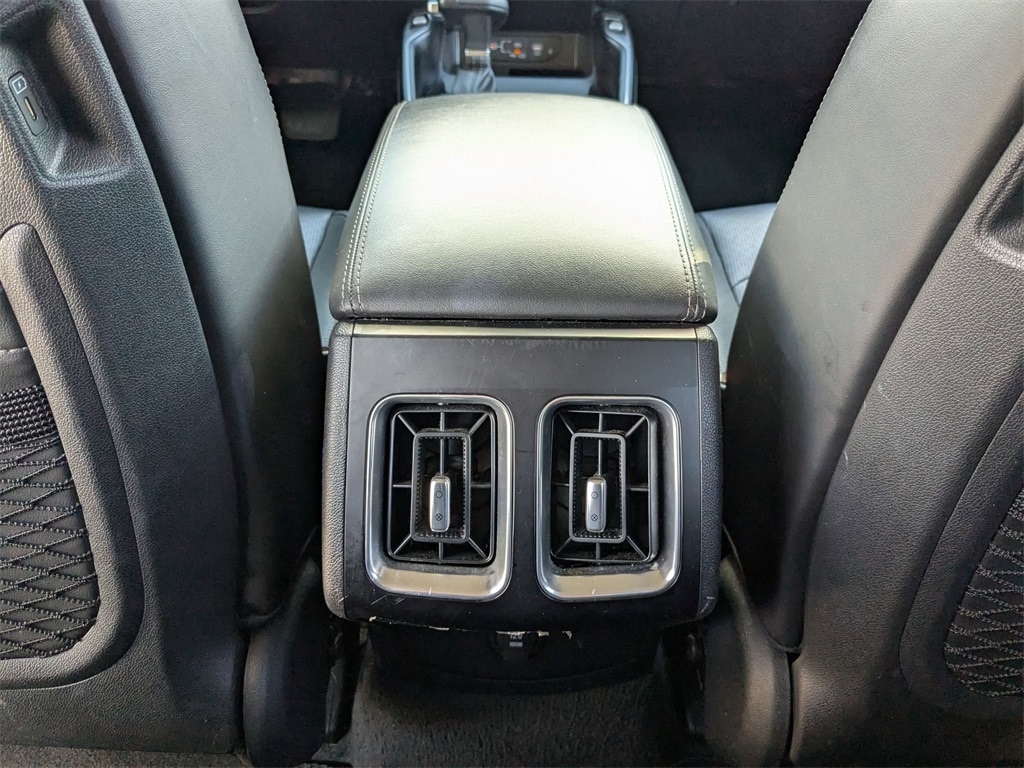 Thumbnail: 2024 Kia Sorento - 31