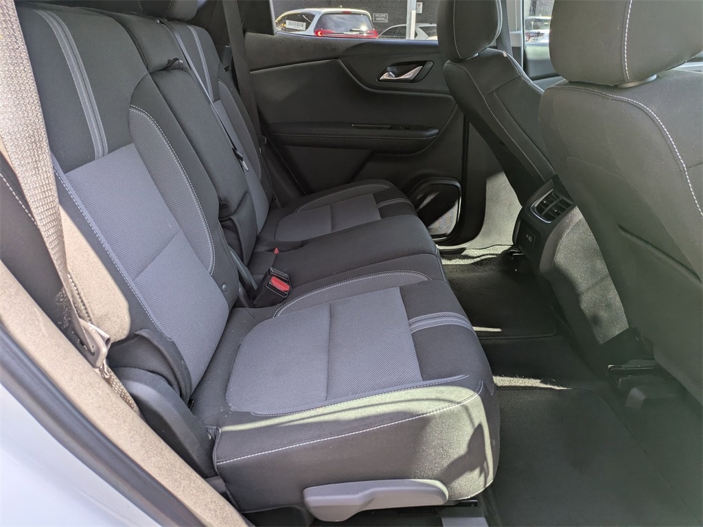 Thumbnail: 2025 Chevrolet Blazer - 30