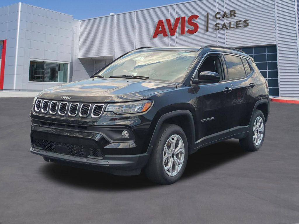 2025 Jeep Compass Latitude 4X4's photo