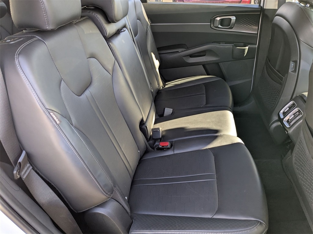 Thumbnail: 2024 Kia Sorento - 37