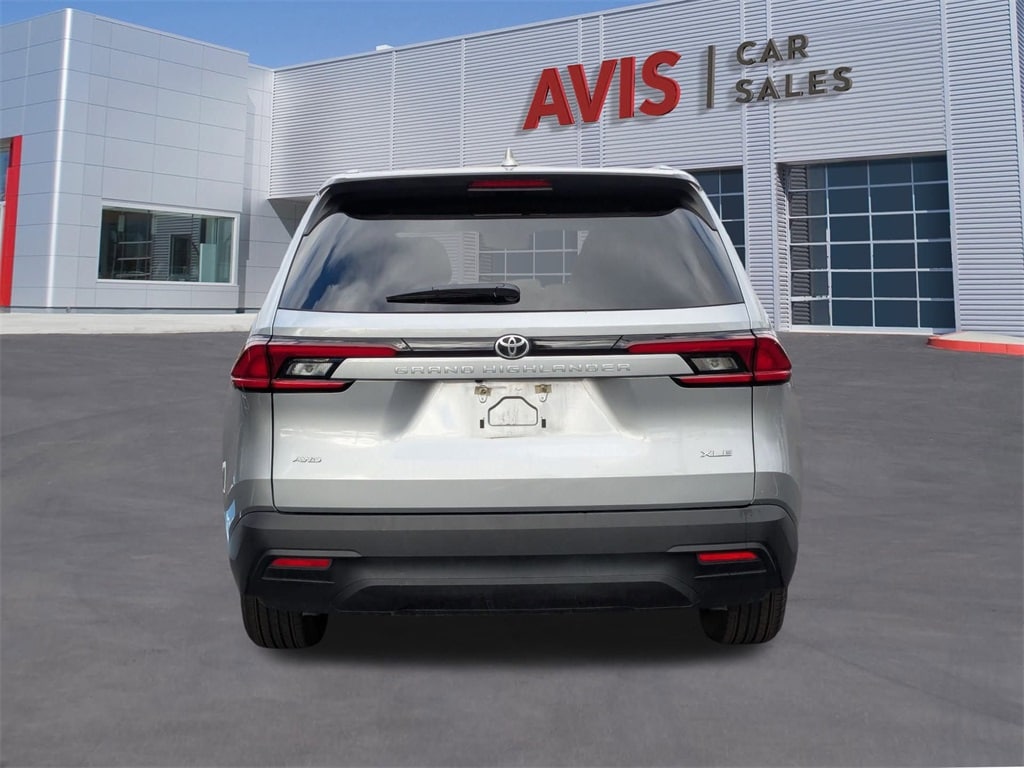 Thumbnail: 2025 Toyota Grand Highlander - 6