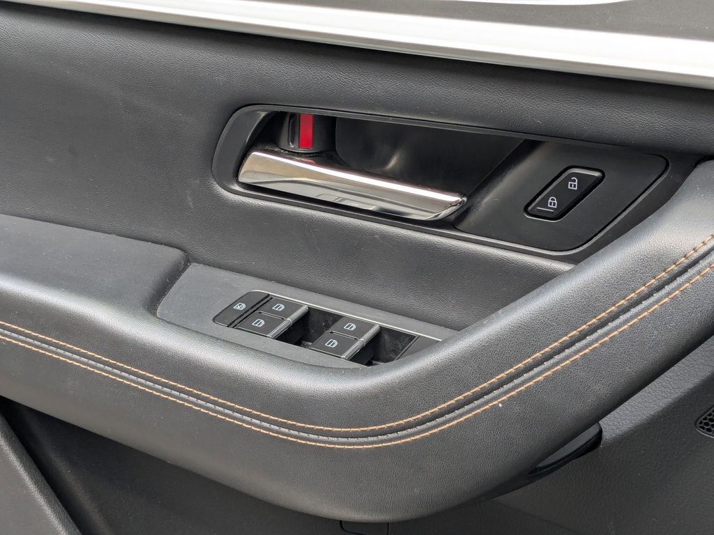 Thumbnail: 2024 Mazda CX-90 - 13