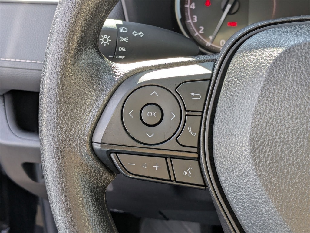 Thumbnail: 2025 Toyota RAV4 - 21