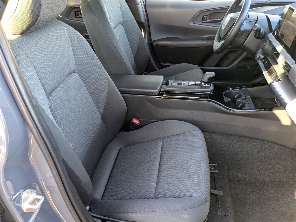 Thumbnail: 2024 Toyota Prius - 34