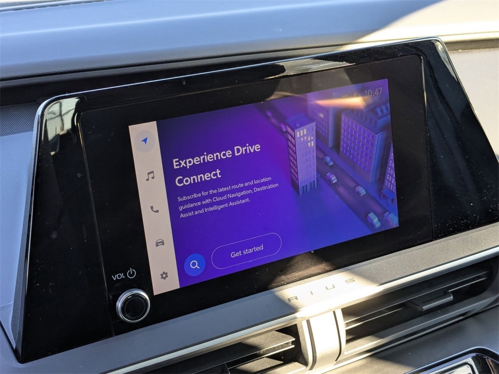 Thumbnail: 2024 Toyota Prius - 21