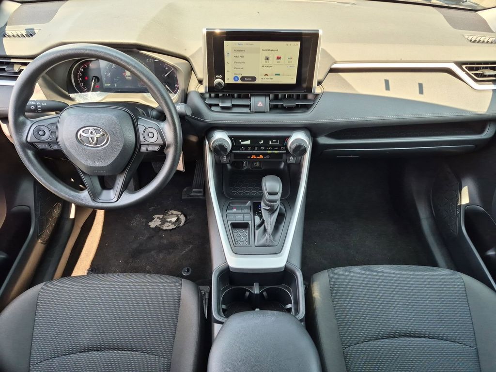 Thumbnail: 2025 Toyota RAV4 - 25
