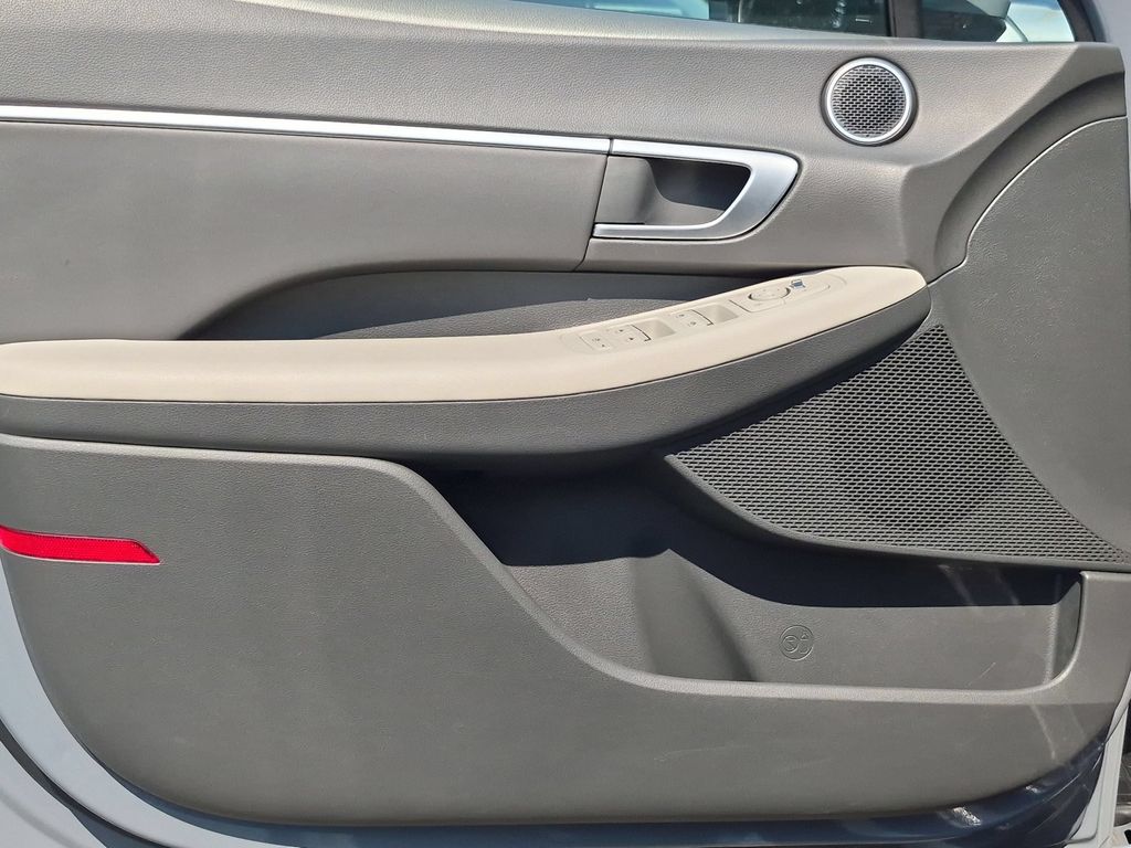 Thumbnail: 2025 Hyundai Sonata - 11