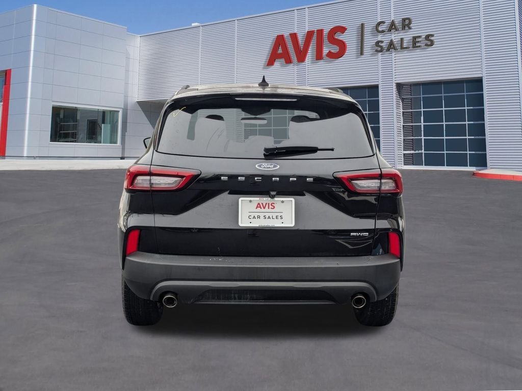 Thumbnail: 2025 Ford Escape - 5