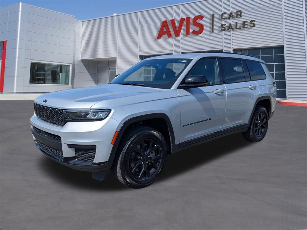 Thumbnail: 2024 Jeep Grand Cherokee L - 1