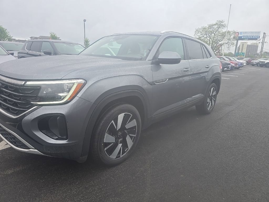 2024 Volkswagen Atlas Cross Sport 2.0T SE w/Tech's photo