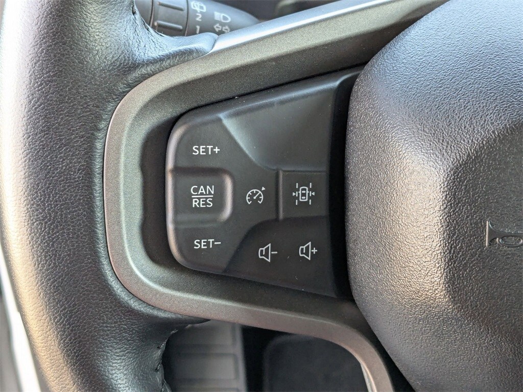 Thumbnail: 2025 Ford Bronco - 20