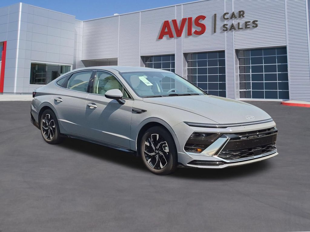 Thumbnail: 2025 Hyundai Sonata - 3