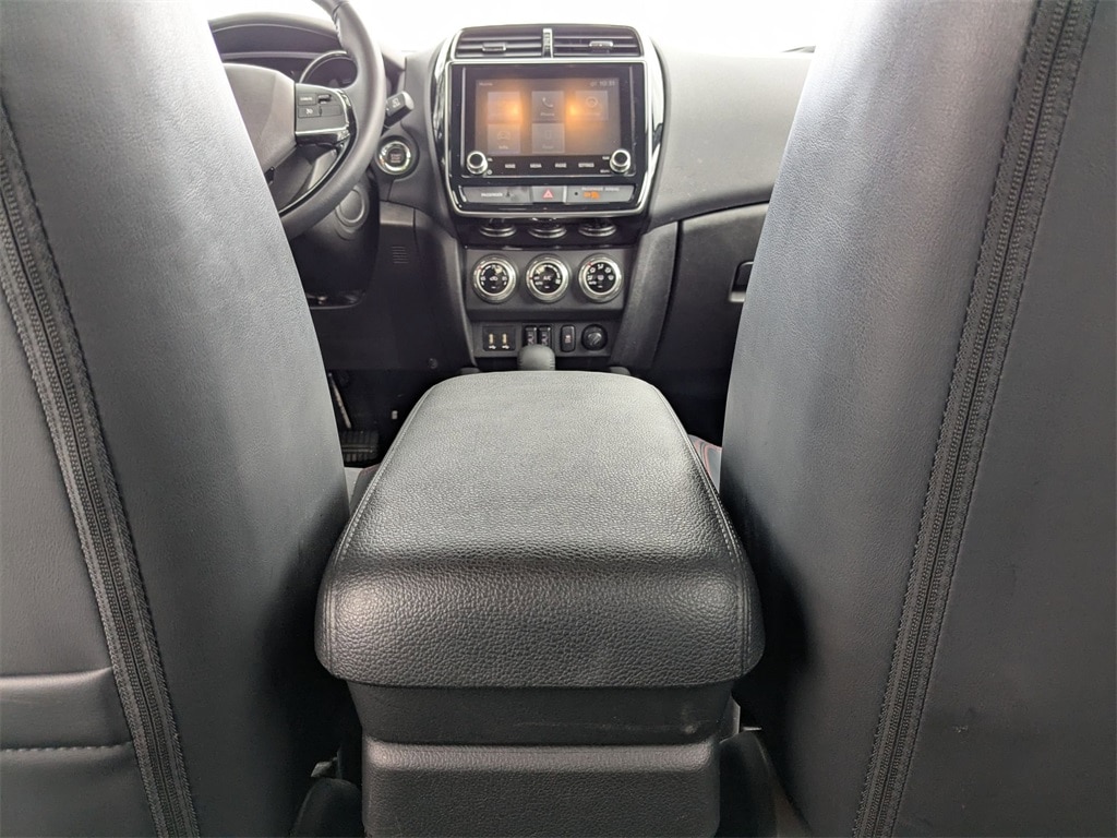 Thumbnail: 2025 Mitsubishi Outlander Sport - 28