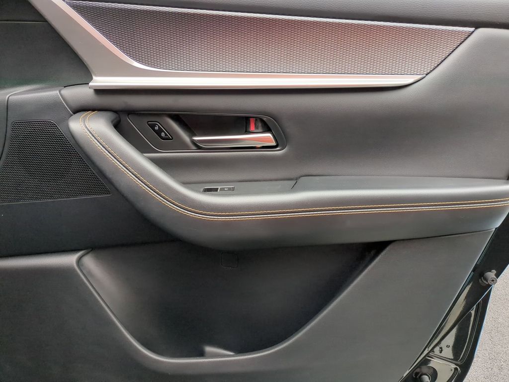 Thumbnail: 2025 Mazda CX-90 - 36