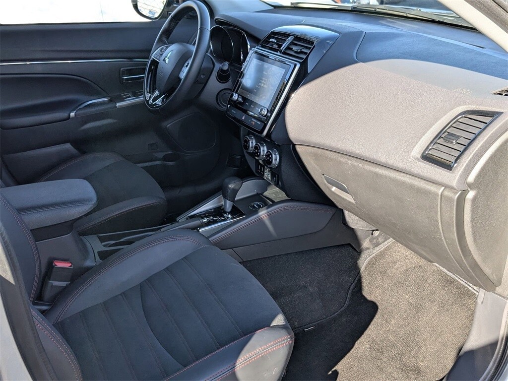 Thumbnail: 2025 Mitsubishi Outlander Sport - 37