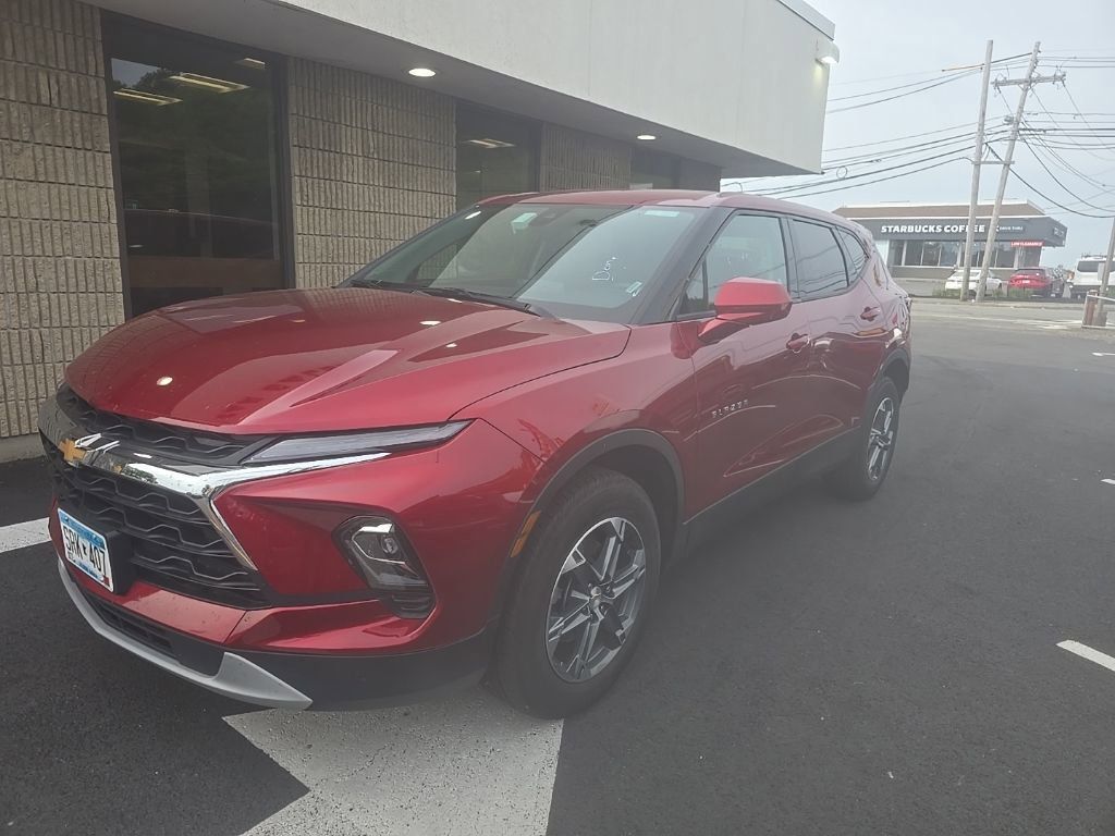 2025 Chevrolet Blazer 2.0T 2LT AWD's photo