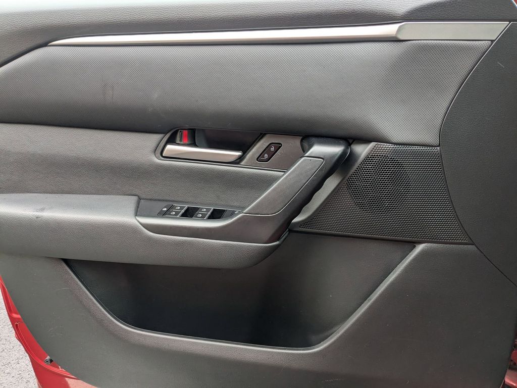 Thumbnail: 2025 Mazda CX-50 - 11