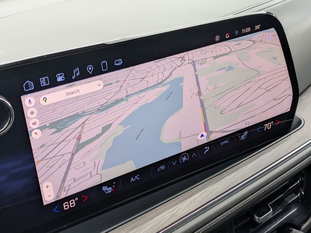 Thumbnail: 2025 Chevrolet Tahoe - 21